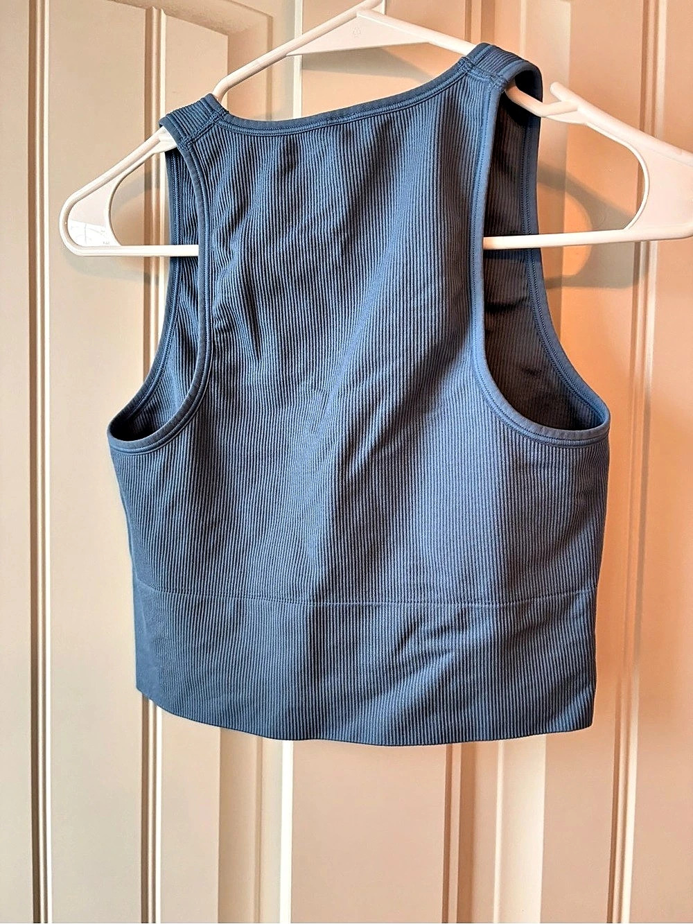 Athleta Aurora Crop Rib Tank Ribbed Crop Top Blue Medium - Picture 3 of 5